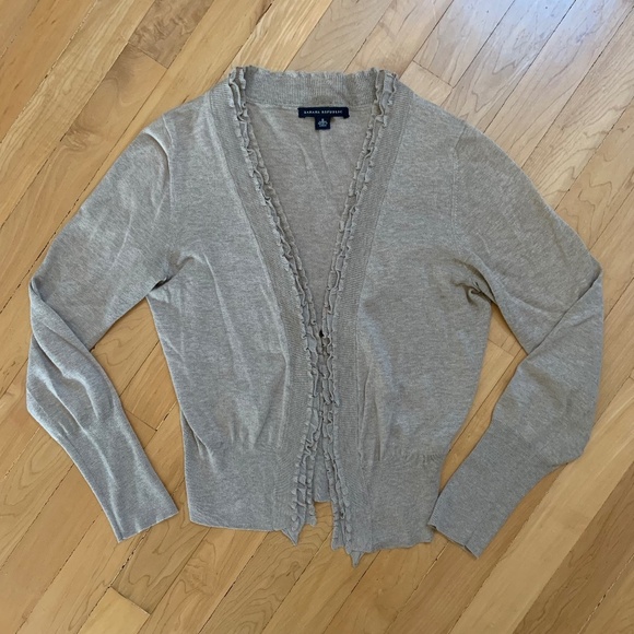 Banana Republic Tan Ruffle Cardigan Size S 10% Silk - Picture 1 of 6